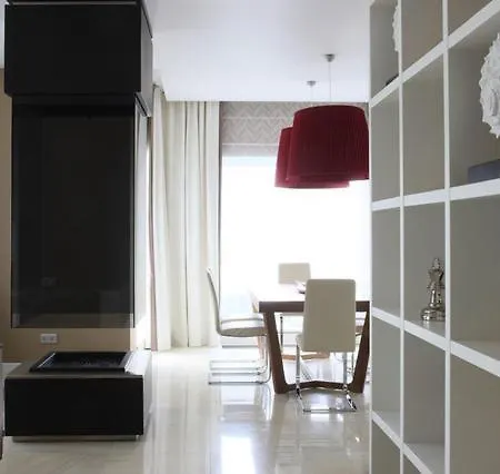 Duplex Apartment *
