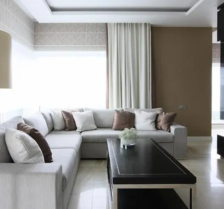 Apartment Duplex *